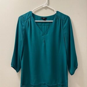 H&M Teal V-Neck Blouse with Three-Quarter Sleeves